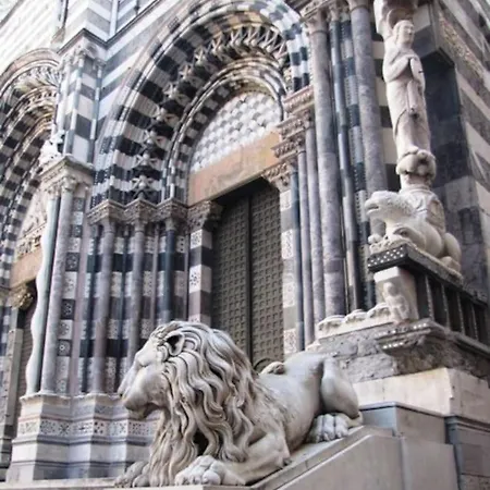 公寓 Finestra Nel Centro Storico 热那亚